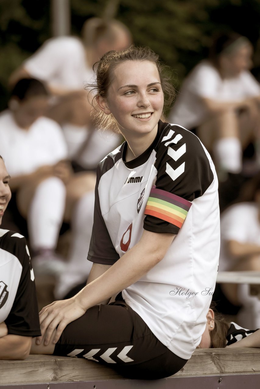 Bild 83 - Loewinnen Cup